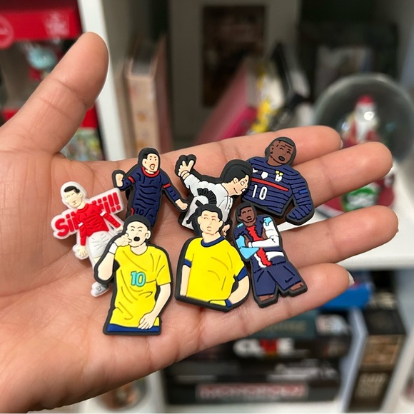 Soccer Croc Charms/ Set of 7 - Picture 2 of 2